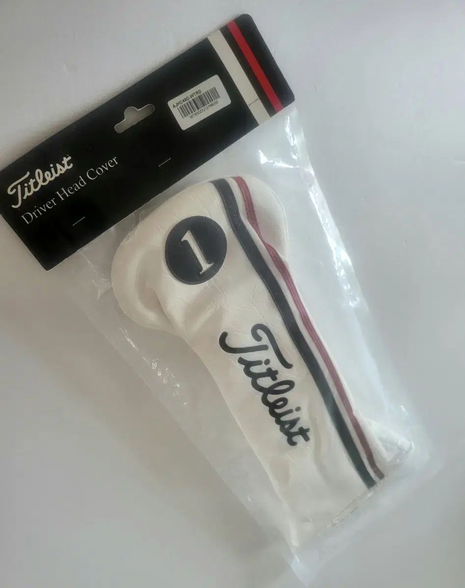 | Titleist