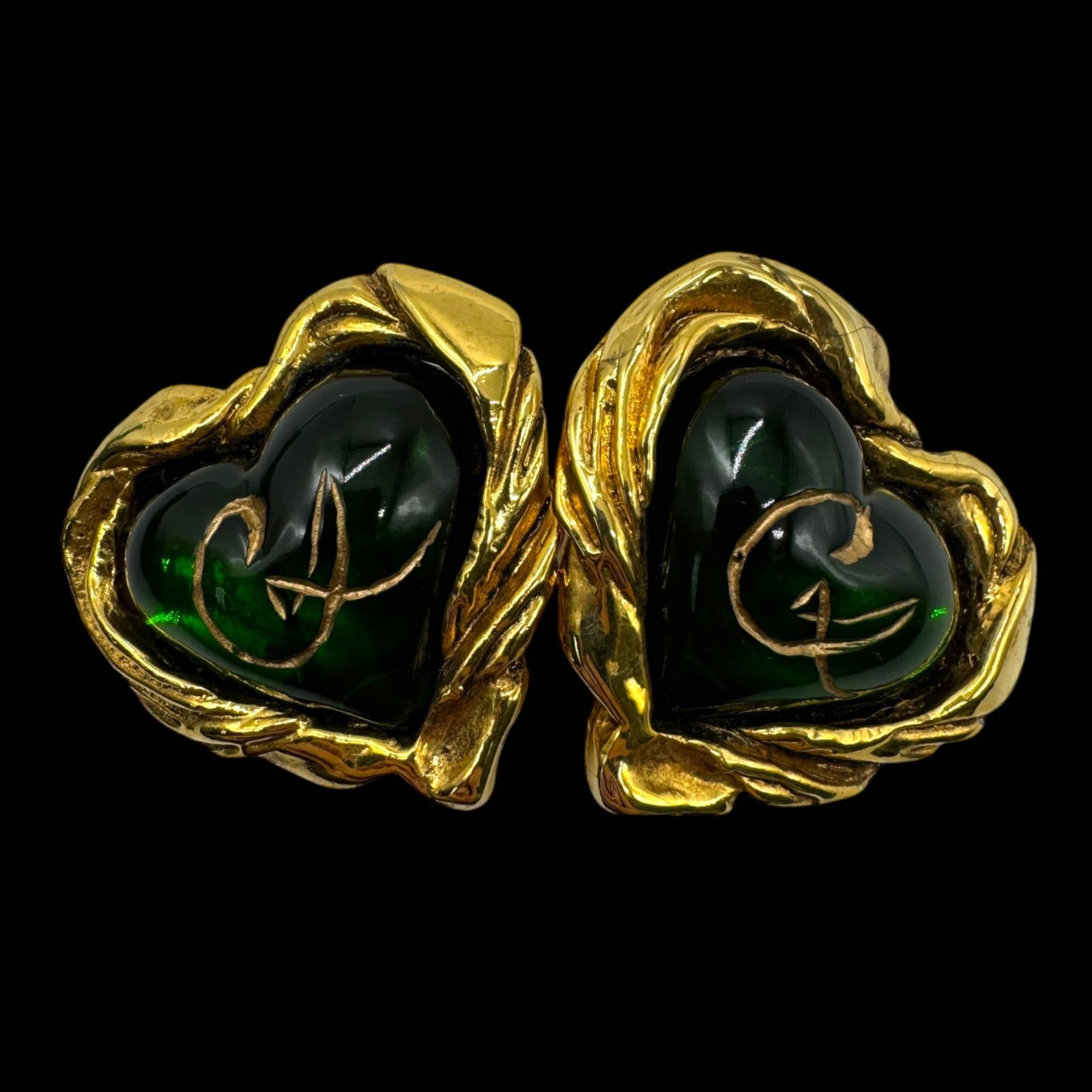 Christian Lacroix クリスチャン ラクロワ ゴールドカラー ハート ブローチ