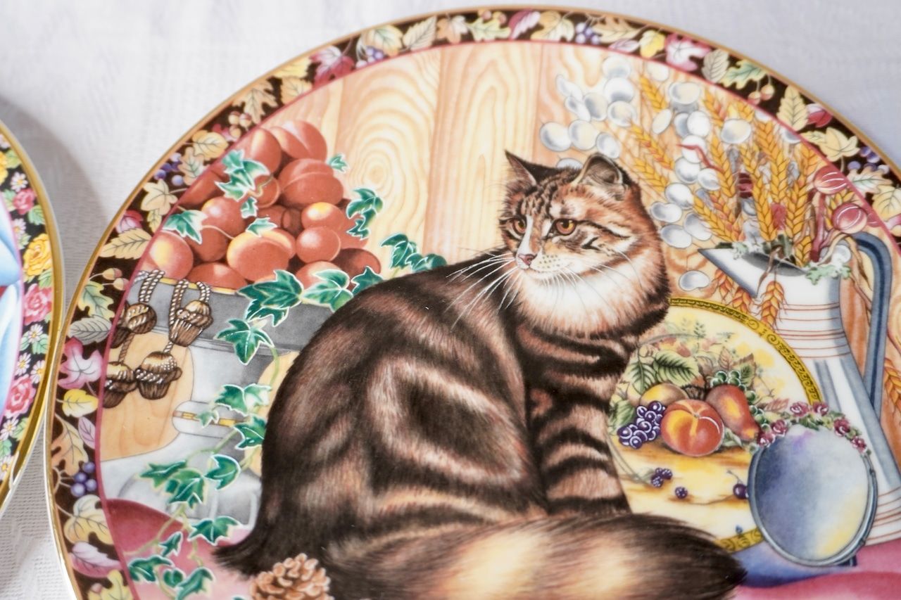 イギリス ヴィンテージ 猫 絵皿 2枚セット コレクションプレート