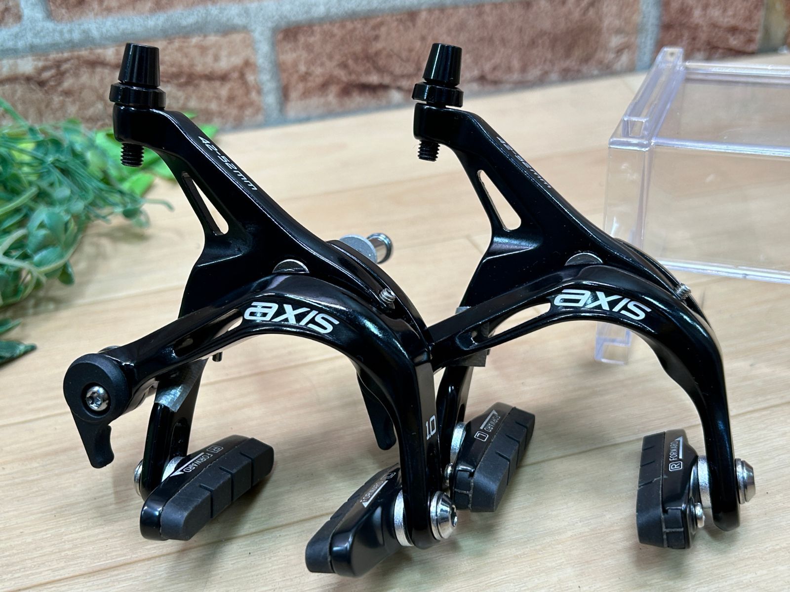 イチ推し!! 未走行品!! AXIS 1.0 CALIPER BRAKE 345g
