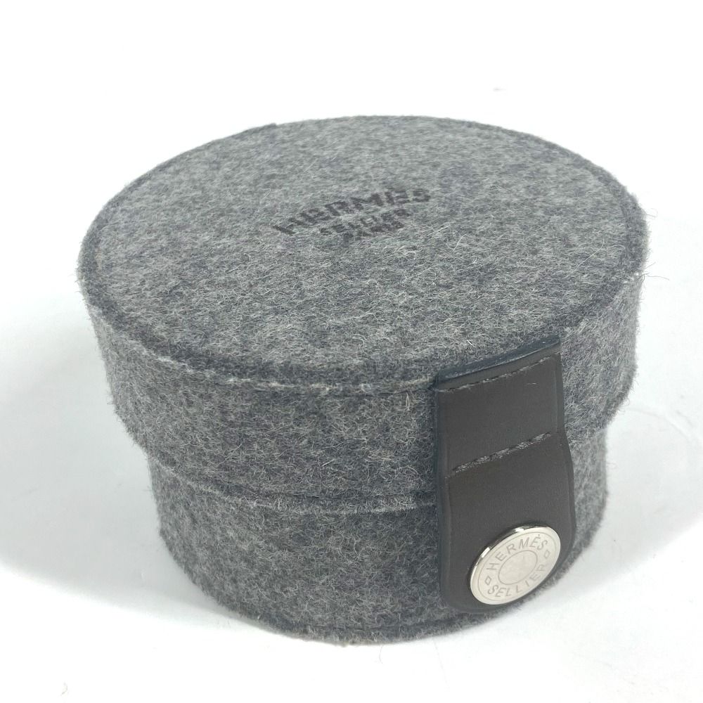 HERMES エルメス 小物入れ ロゴ シュガーボックス フェルト - メルカリ