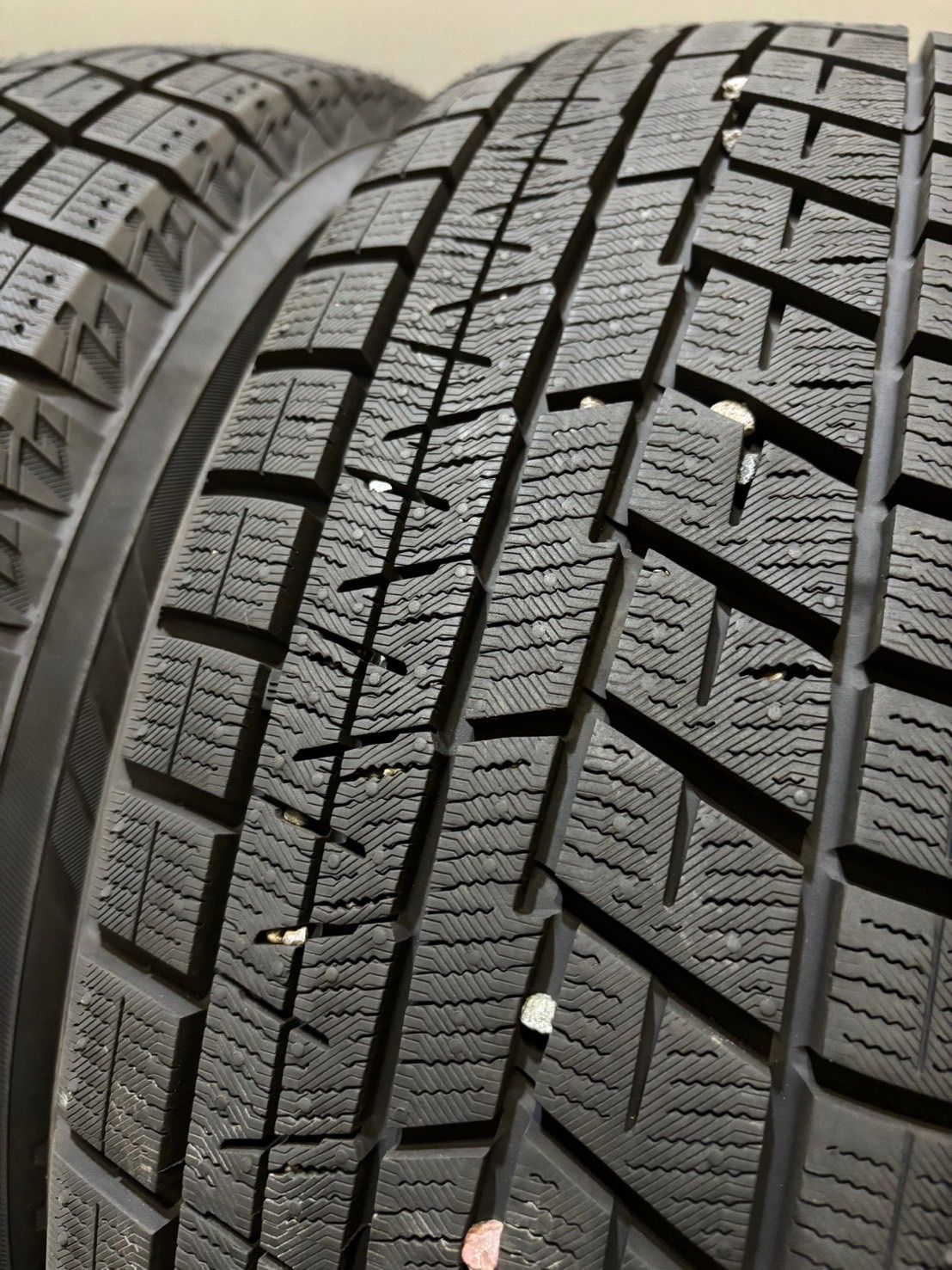 185/60R15 ヨコハマ アイスガード IG60 スタッドレス4本  フィット アクア ヤリス ヴィッツ他 ☆185/60R15 YOKOHAMA/ice GUARD iG60 24年製 スタッドレス 4本