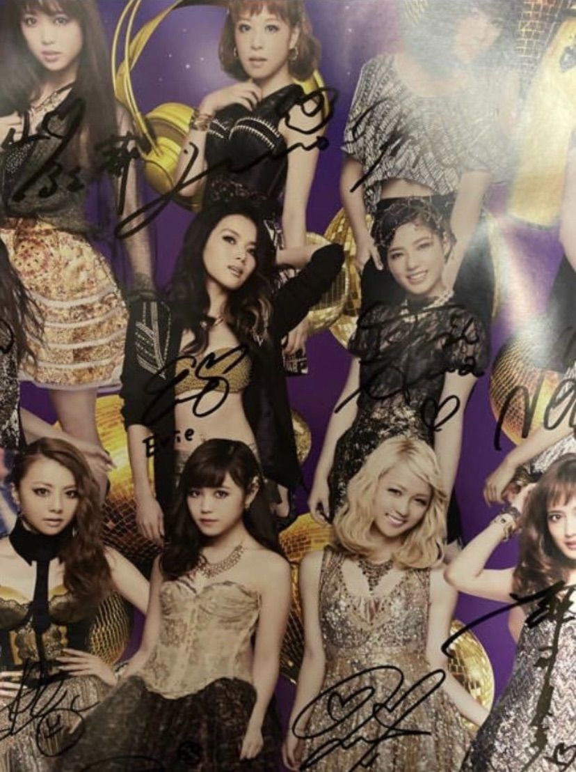 E-girls - E-girls☆メンバー全員 直筆サインポスター(^。^) E-girls - E-girls☆メンバー全員直筆サインポスター(^。^)の