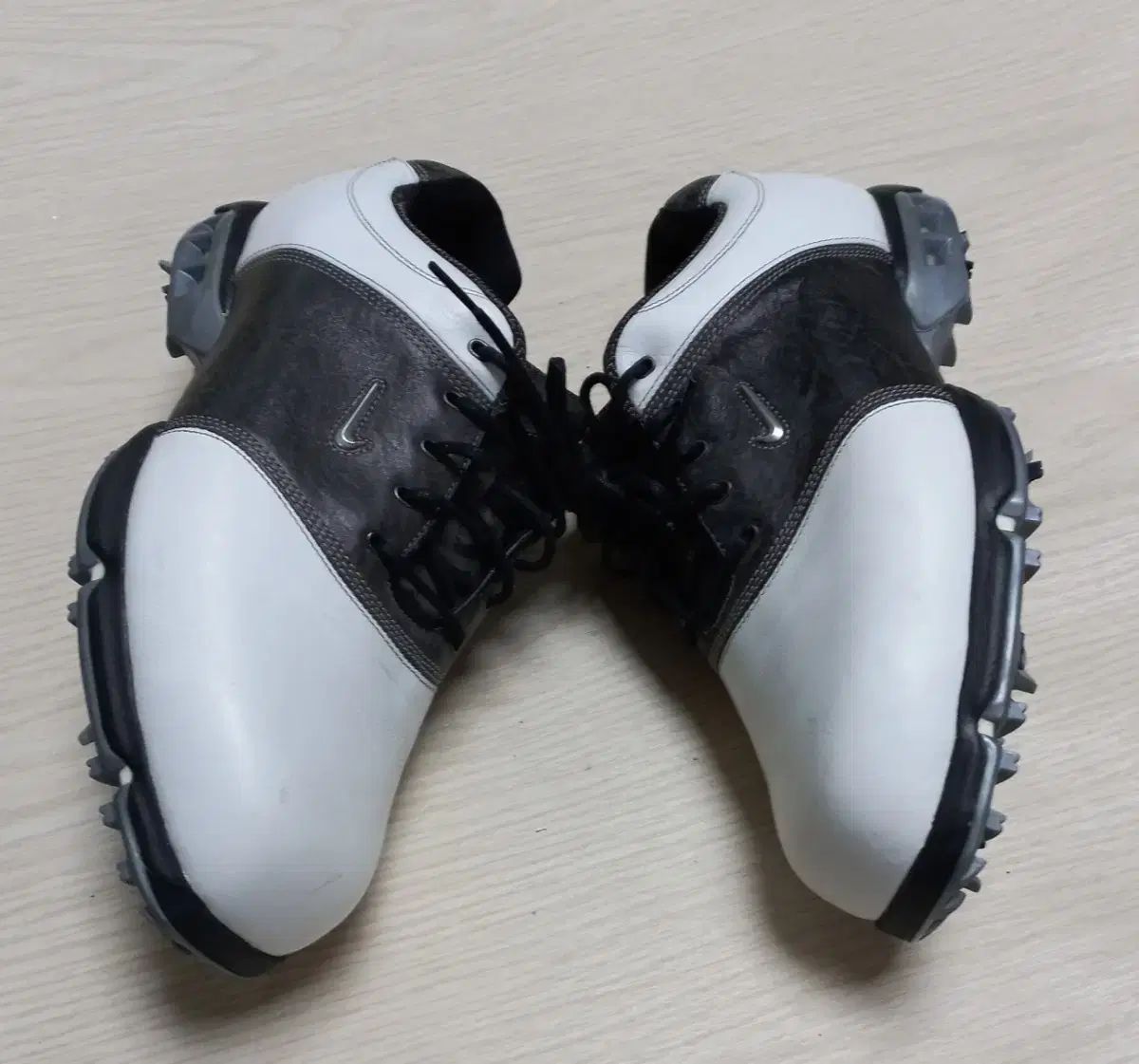 NIKE ナイキ