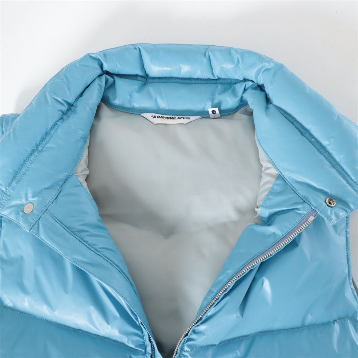 美品 A BATHING APE ア ベイシング エイプ ダウンベスト M 水色 ライト