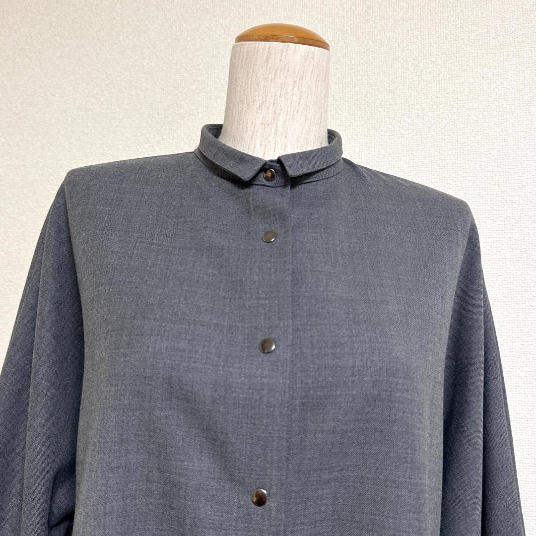 【激安大特価！】 サポートサーフェス メタルドットボタン ドルマンスリーブシャツ ブラウス グレー 超激安セール開催中です！