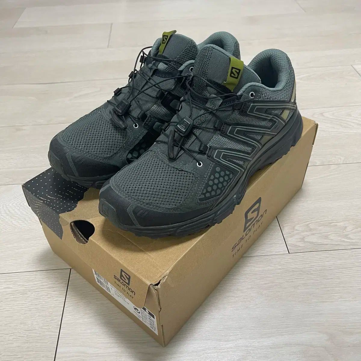 285 SALOMON サロモン X ー MISSION 3