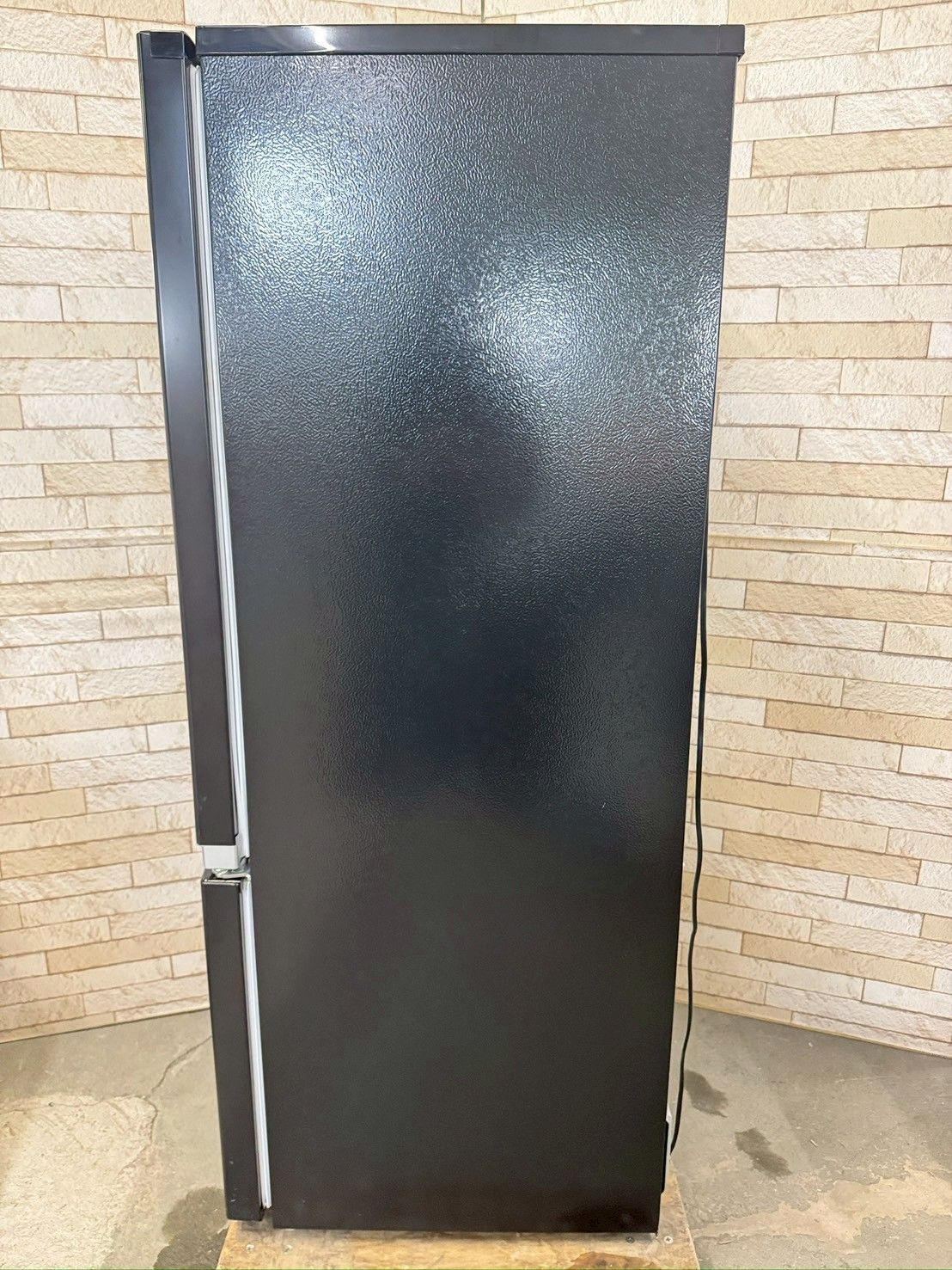 冷蔵庫 セミマットブラック 170L(送料込み)