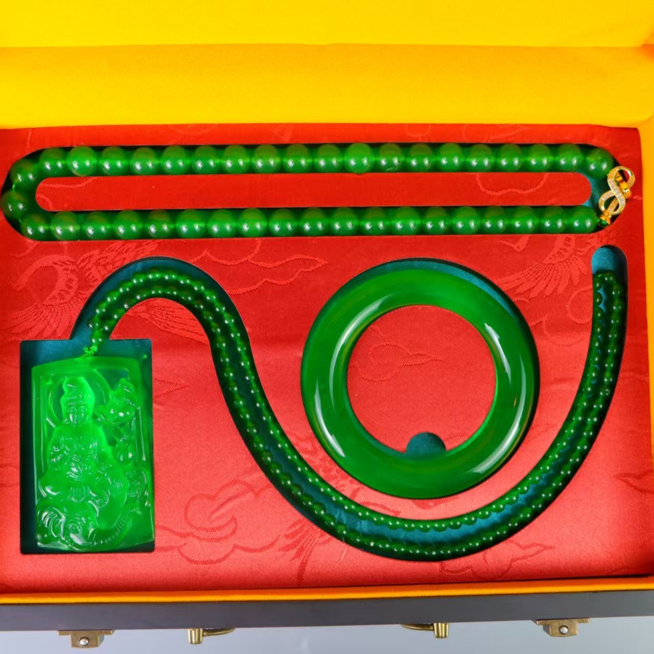 帝王緑 ネックレス