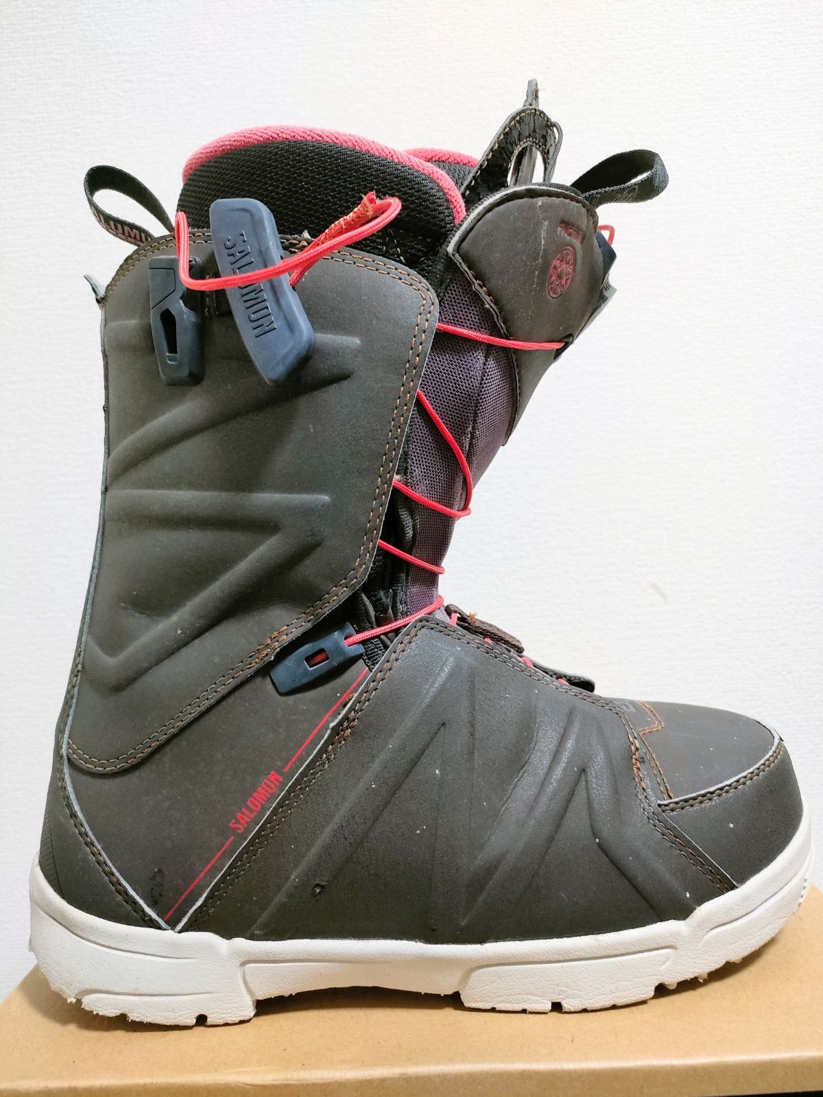 美品　Salomon スノーボードブーツ faction 25.5 FACTION – サロモン公式オンラインストア