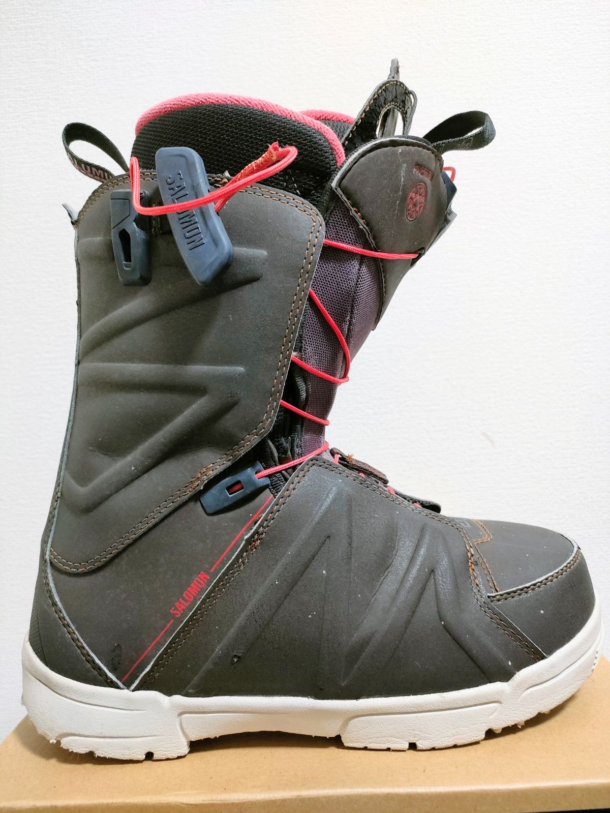 スストア 送料無料！SALOMON FACTION 27cm - スノーボード