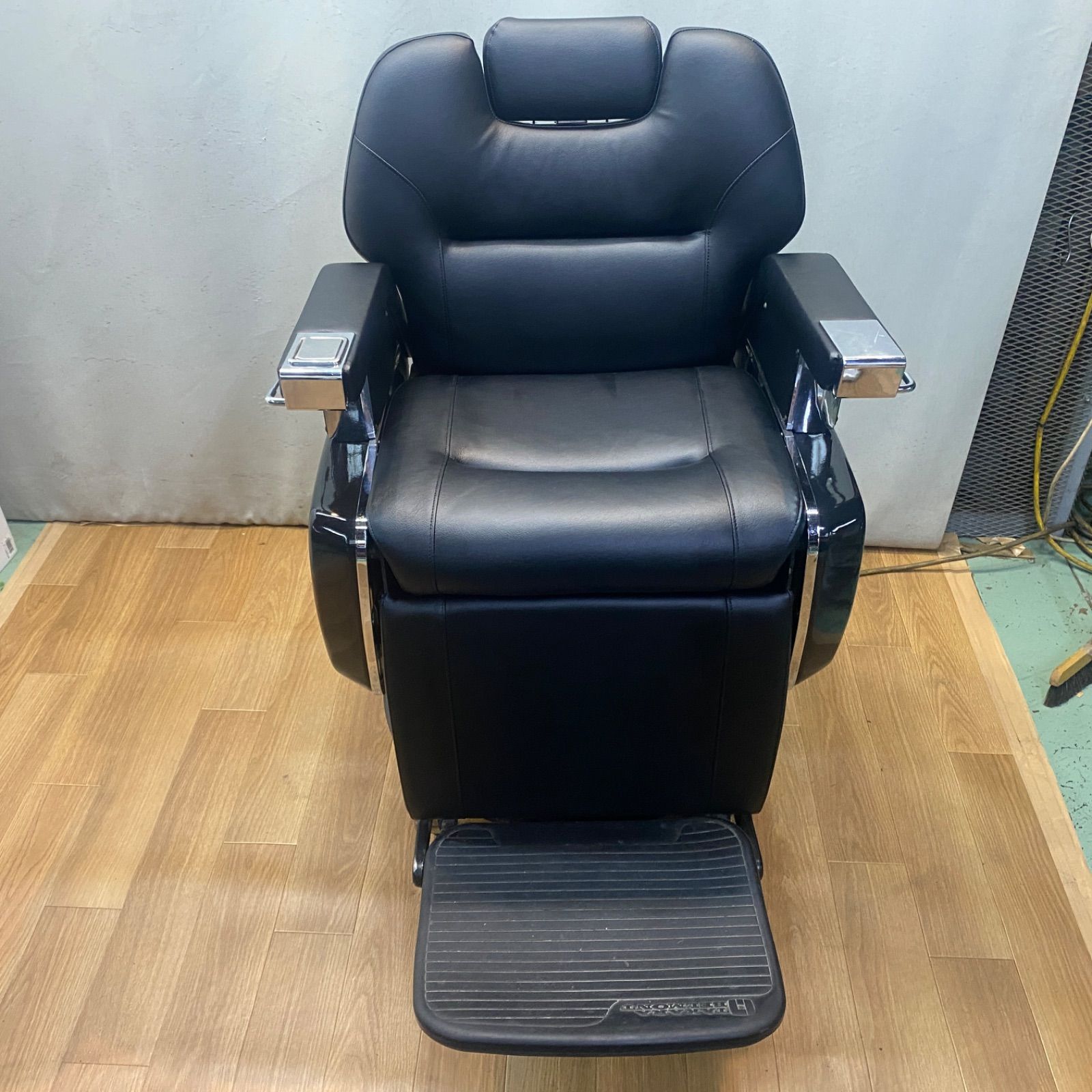 879プロスタッフ