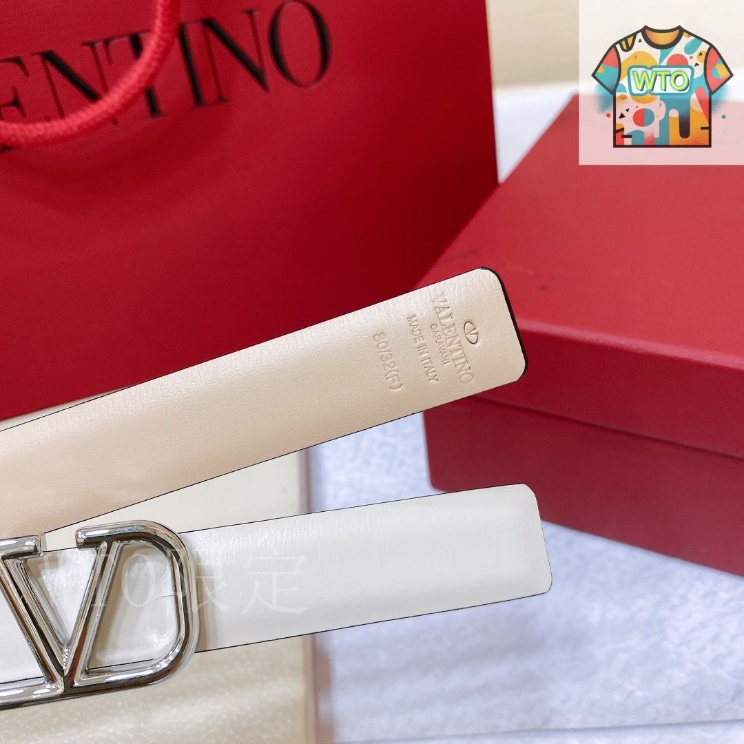 VALENTINO GARAVANI ホワイトレザーベルト VALENTINO GARAVANI ヴァレンティノ ベルト アクセサリー 小物