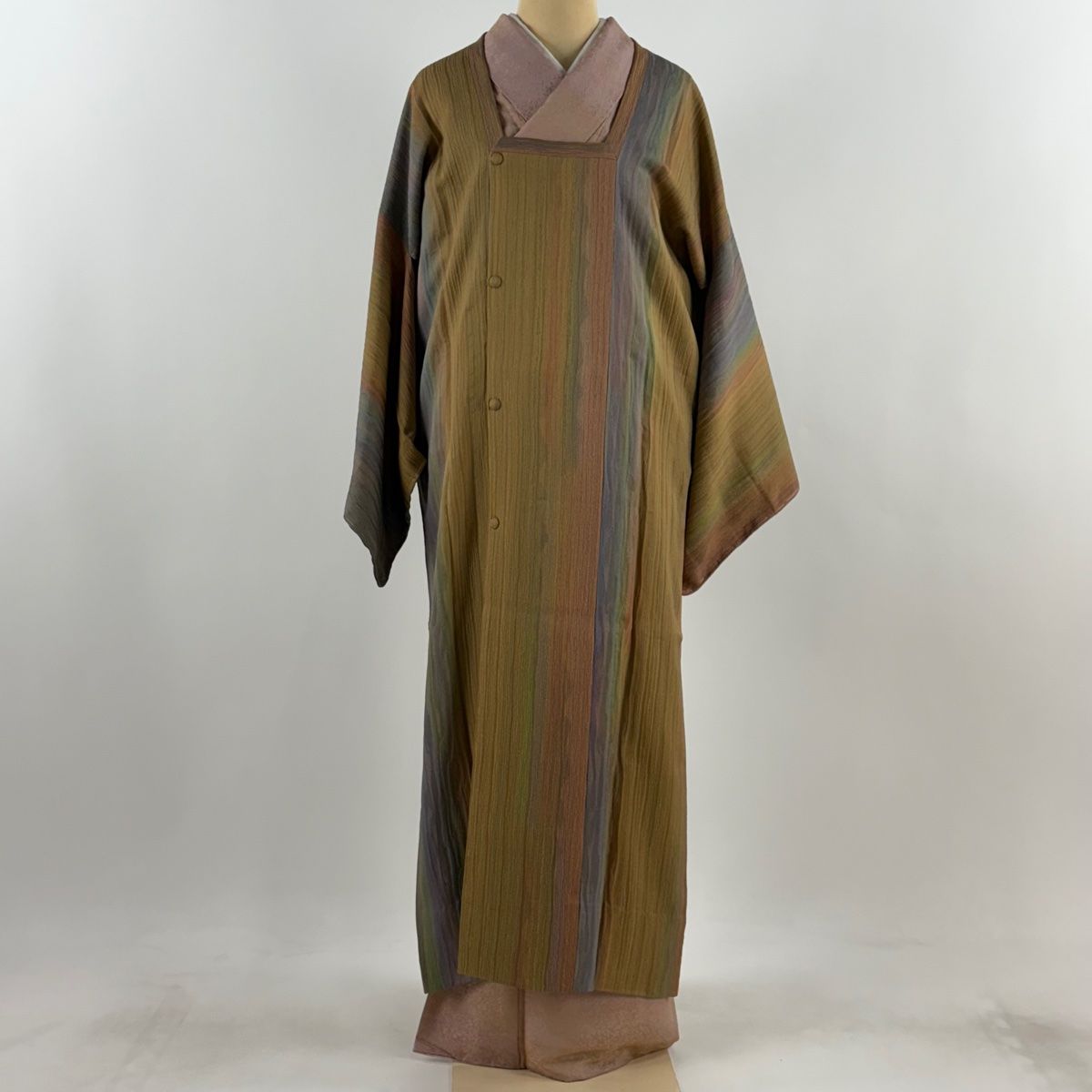 道行 身丈131.5cm 裄丈68cm L 和装コート 角衿 落款 地紋 縦縞 黄土色 正絹 名品