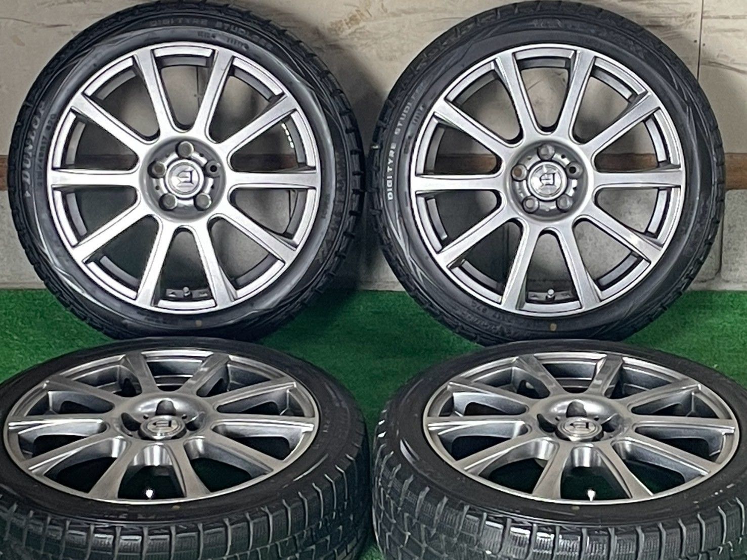 送料無料！！【バリ溝！！】アフロディーテ 17in 7J +48 PCD100 ウィンターマックス WM01 215/45R17 トヨタ プリウス カローラツーリング レガシィ CT