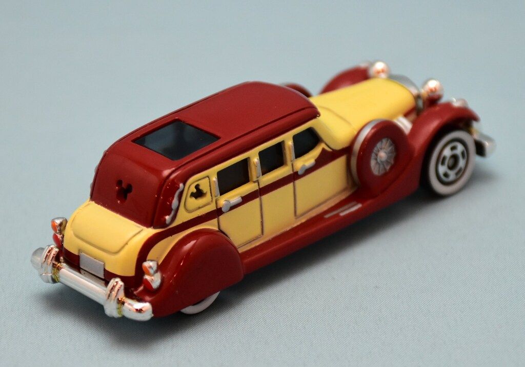 トミー トミカDisney Vehicle Collection カボチャの馬車(パッケージ赤