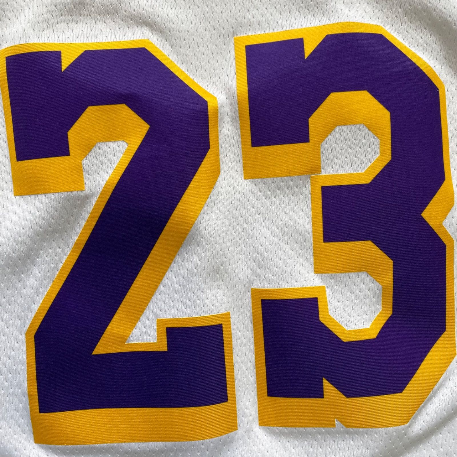 スウィングマン NBA レブロン・ジェームズ #23 レイカーズ ユニフォーム NBA レブロン・ジェイムス レイカーズ ユニフォーム 23