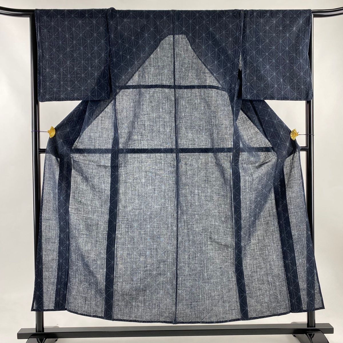 紬 身丈153cm 裄丈64.5cm M 薄物 夏紬 麻の葉 紺色 正絹 秀品