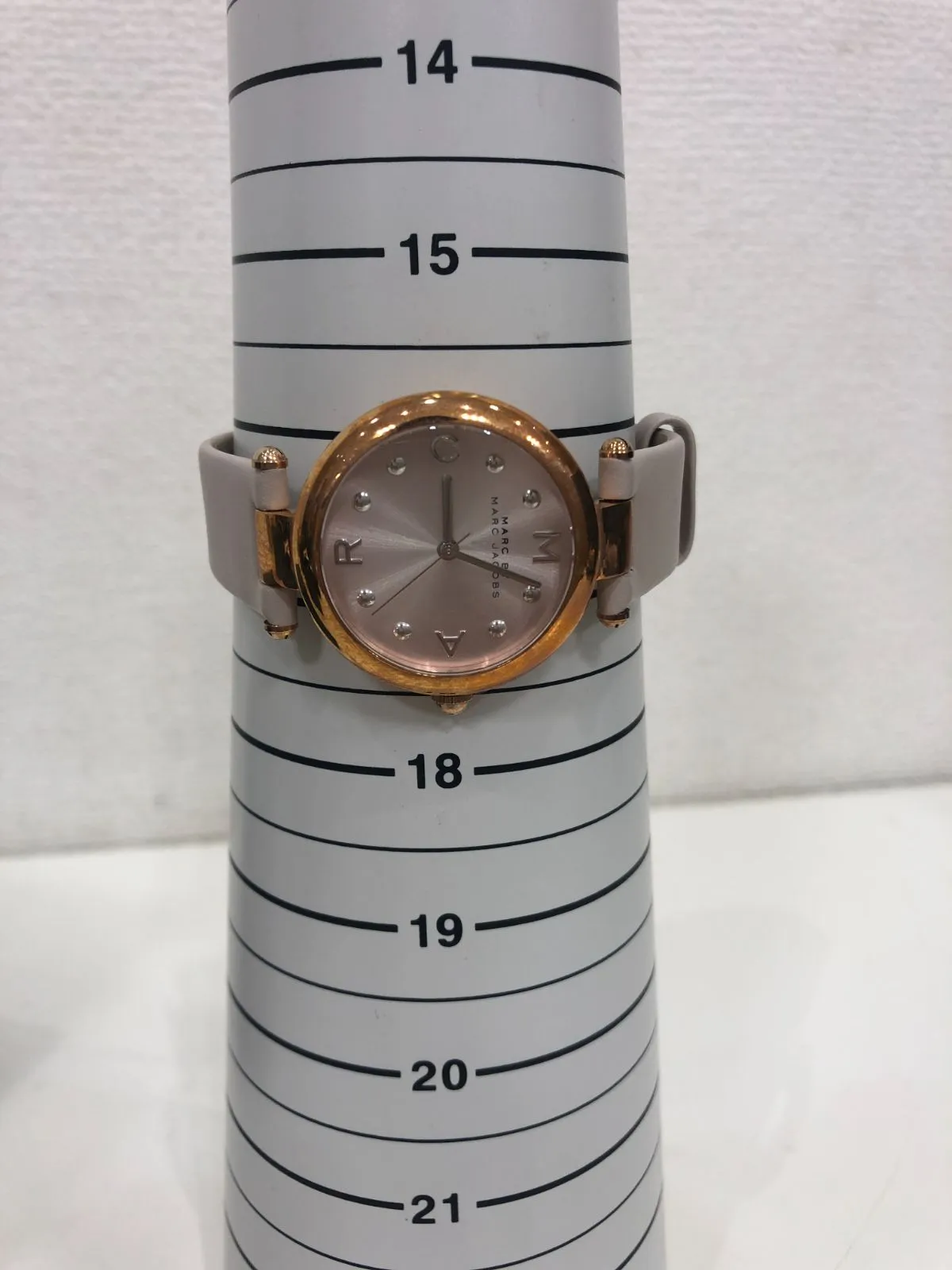 A最終処分価格【中古】レディース 腕時計 MARC JACOBS マーク