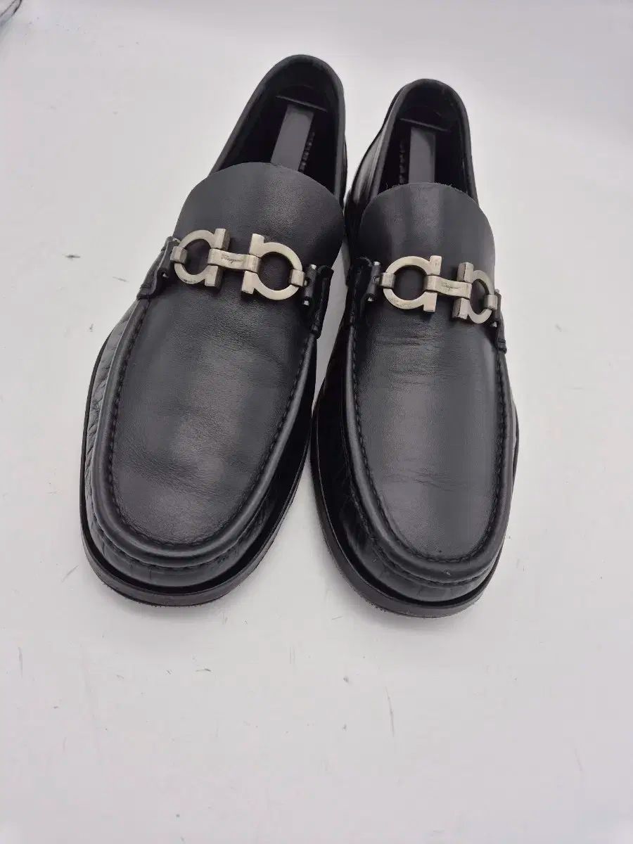 FERRAGAMO フェラガモ ガンチーニ 黒 ローファー 270 サイズ