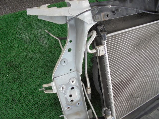 ラジエーターコンデンサー