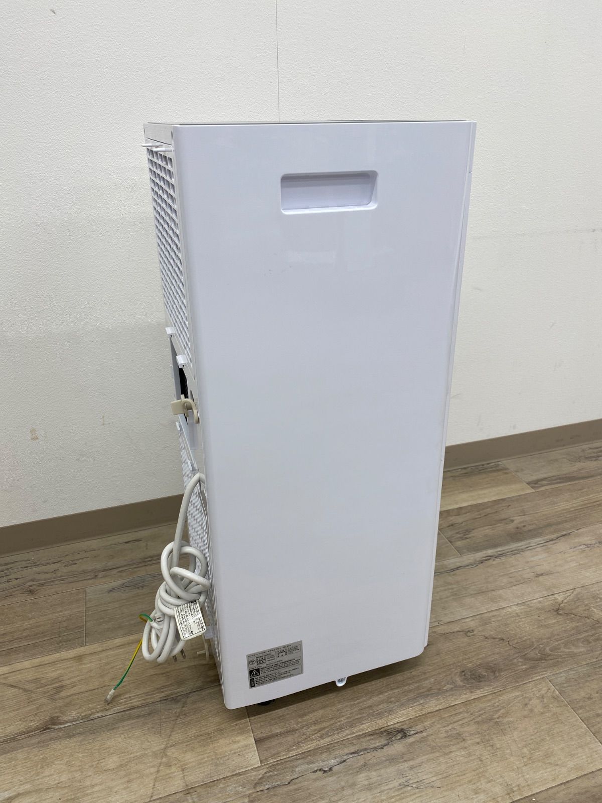 AS AY25092204 ≪ 品≫ QUADS airmove オールバー付 ポータブルエアコン QSC518 WWW_KANDAIZUMI_COM