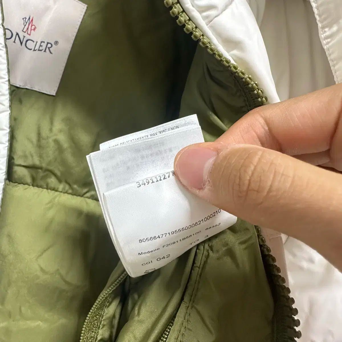 MONCLER