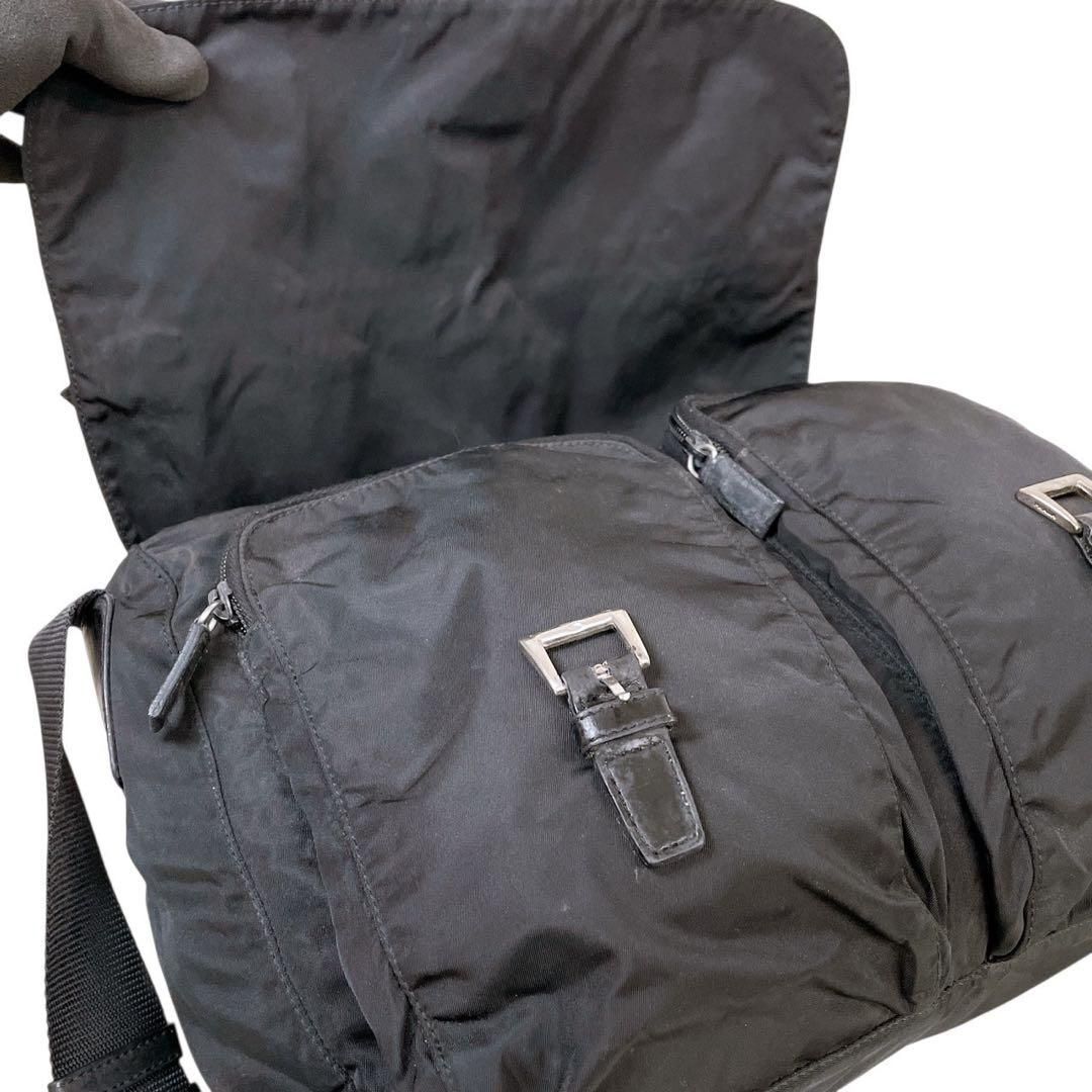 【美品✨】PRADA メッセンジャーバッグ 三角ロゴ ブラック ナイロン 黒 美品 PRADA プラダ テスート 三角ロゴ ブラック 黒 ナイロン