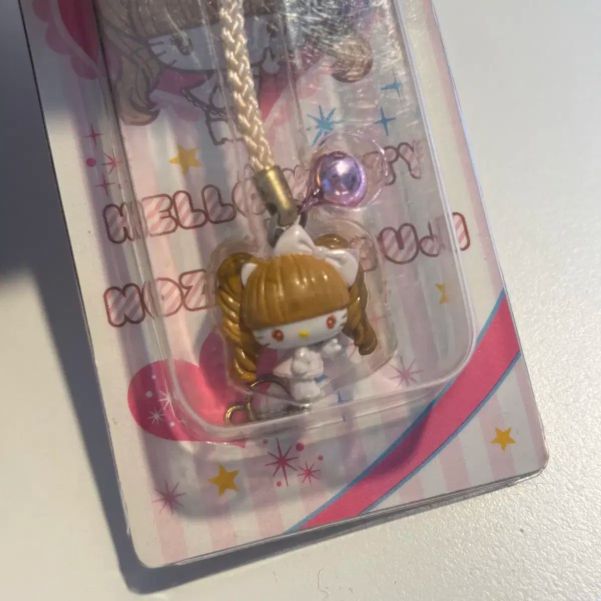 ハローキティ×辻希美 根付け ストラップ コラボ Yahoo 辻希美 ハロー
