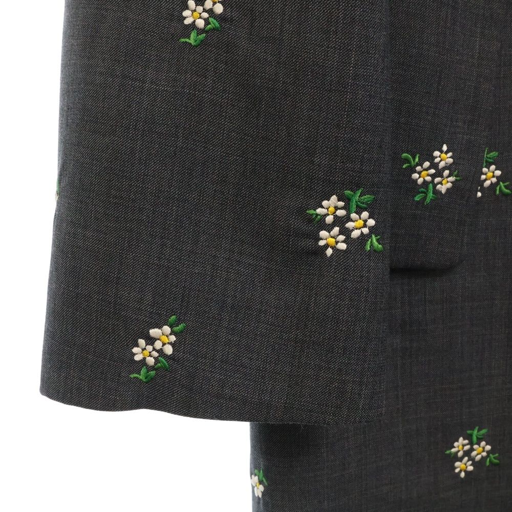 SHUSHU/TONG ブラック刺繍フーディ