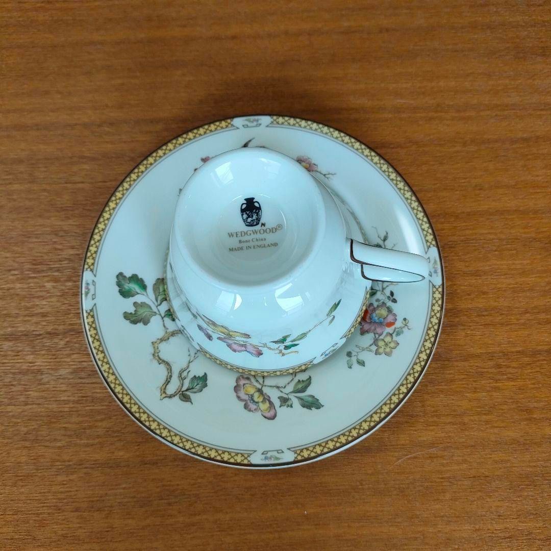 美品★ウェッジウッド 黒壺 カップ＆ソーサー スワロー シノズワリ 美品☆ウェッジウッド スワロー カップ＆ソーサー シノズワリ 黒