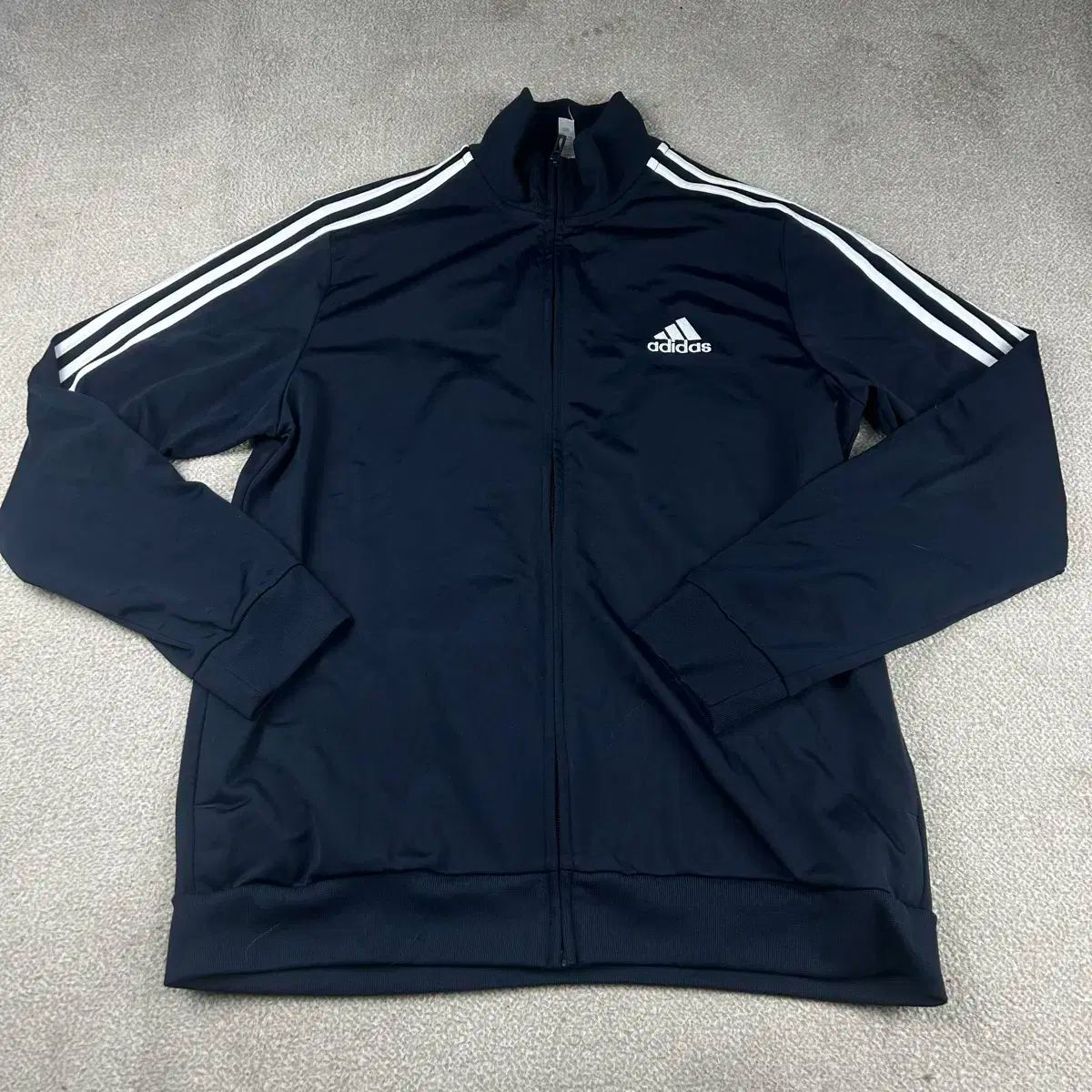 【雷市場（ポンジャン）商品韓国直送】 adidas(アディダス) ジャージ 110