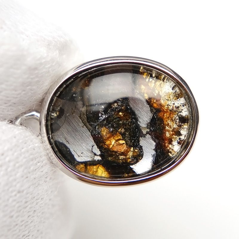 ケニア産 パラサイト セリコ隕石 ペンダントトップ 13×11mm No