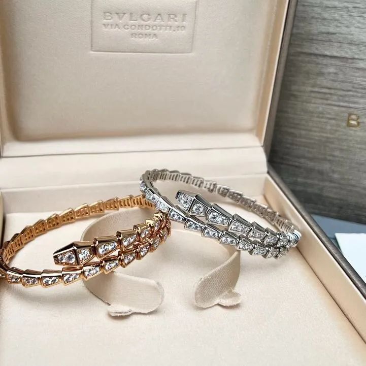 ⭐️高品質ブルガリ⭐️BVLGARI ブルガリ セルペンティ ヴァイパー ブレスレット シルバースネークブレスレット