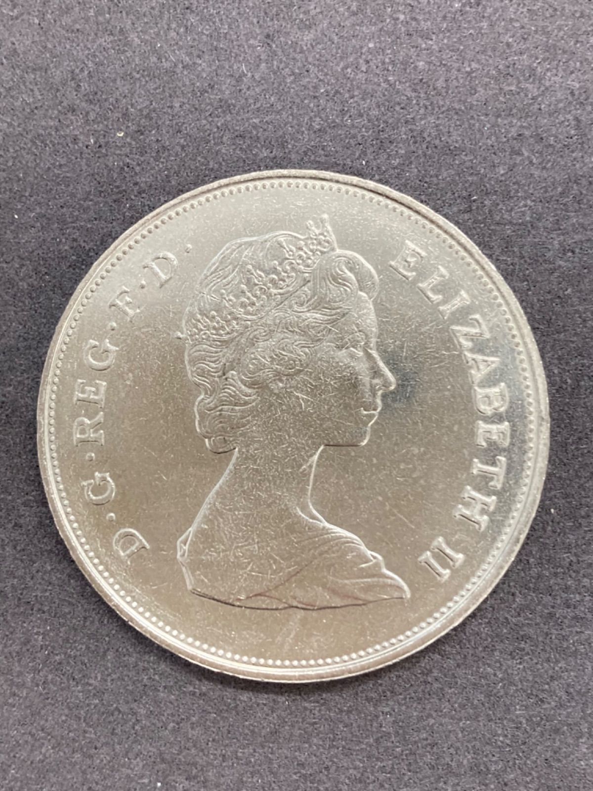 英国1981年 チャールズ皇太子ダイアナ妃 御成婚記念硬貨 エリザベス女王10枚