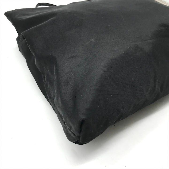 【良品】プラダ☆PRADA ショルダーバッグ テスート ナイロン 三角ロゴ 黒 楽天市場】【10%OFF】 プラダ ボディバッグ 三角ロゴ テスート