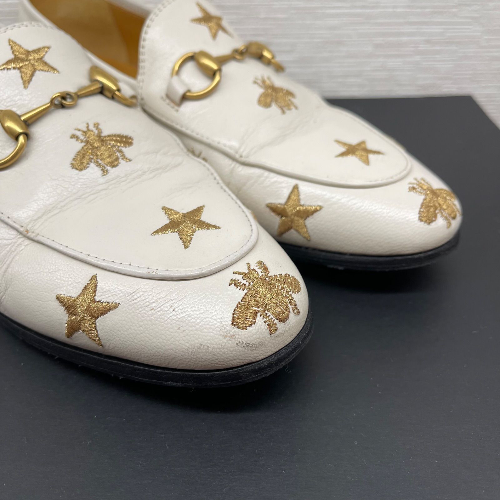 美品】GUCCI グッチ スター&蜂モチーフ ホースビット フラット