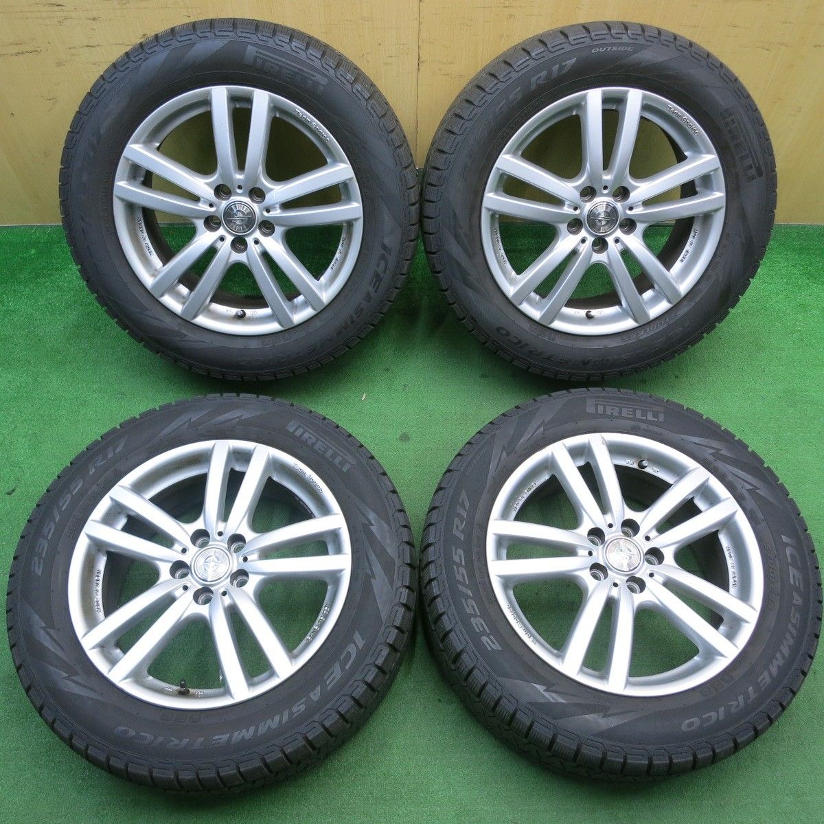 バリ溝 9分 フォレスター 等 235|55R17 スタッドレス ピレリ アイスアシンメトリコ Team Sparco チームスパルコ PCD100|5H 5051705TNス