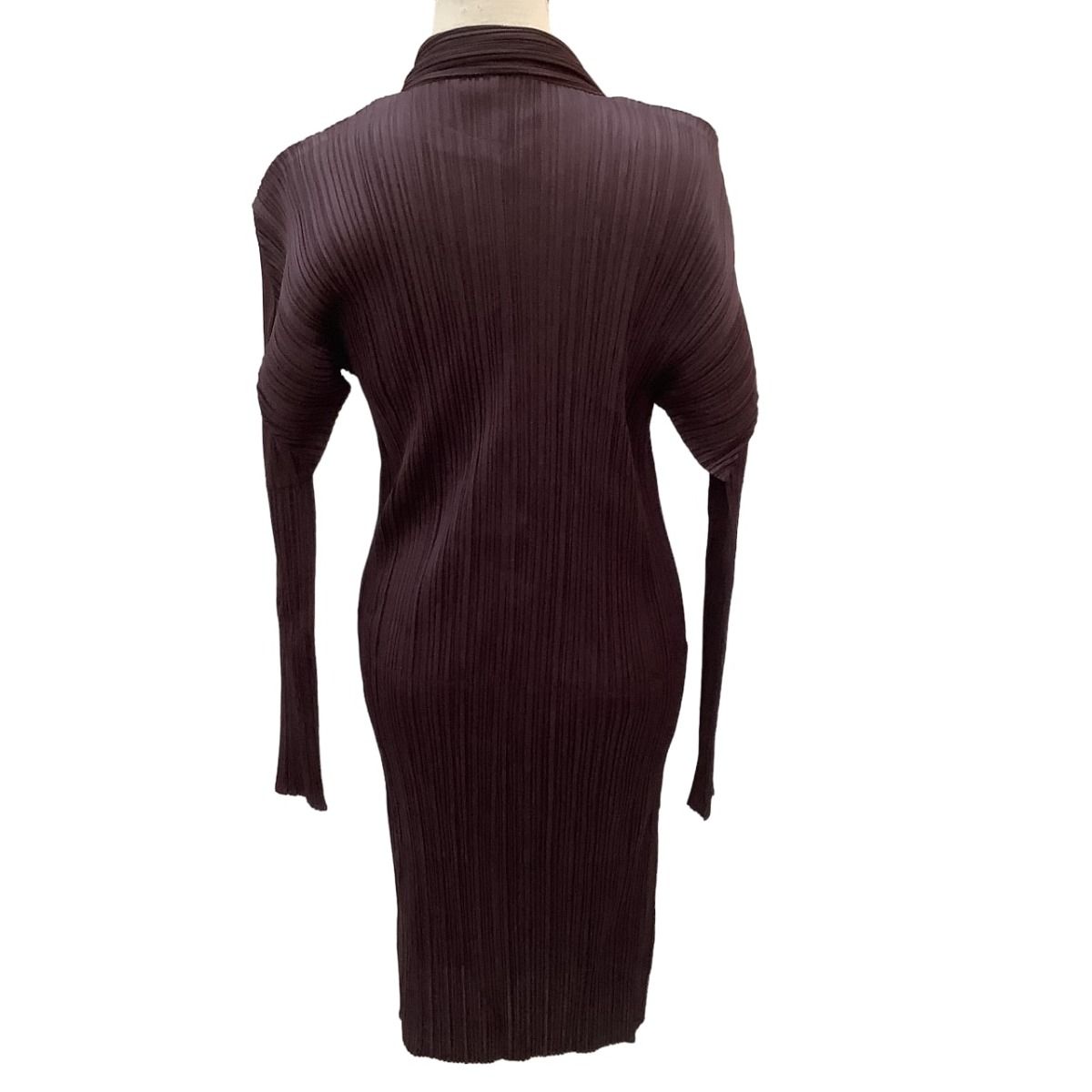 美品　イッセイミヤケ　ISSEY MIYAKE　スチーム　ロングジャケットあ ♪♪ISSEY MIYAKE イッセイミヤケ PLEATS PLEASE ロング