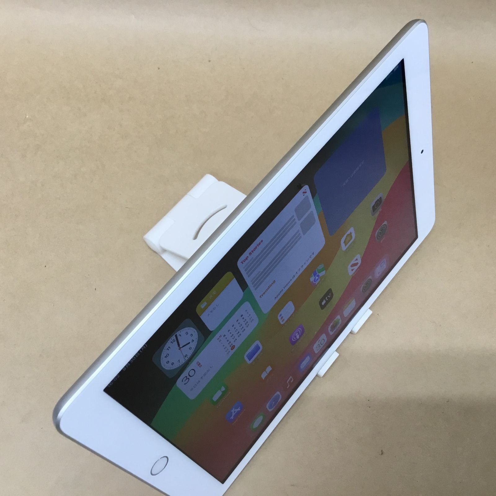 Apple - バッテリ残量90％ APPLE IPAD 6(第6世代)WIFI 32GB 9.7インチ RETINA OS17.5.1 シルバー A1893 2018MODEL カメラ BLUETOOTH 楽天市場】【中古】 バッテリ残量86％ APPLE IPAD 6(第6世代