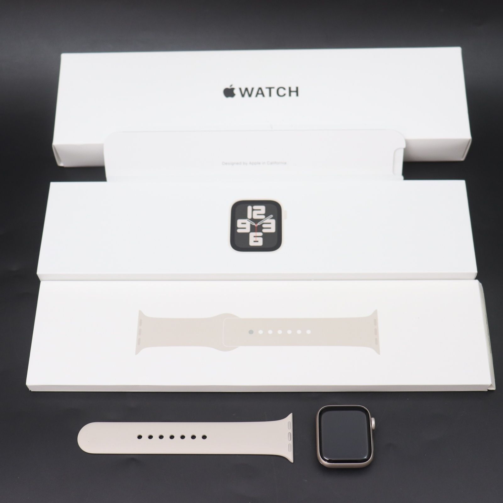 IT1A7DR2QWTM Apple Watch SE 第2世代 GPSモデル 40mm スターライトスポーツバンド MNJP3J|A A2722 スマートウォッチ バッテリー最大容量92％