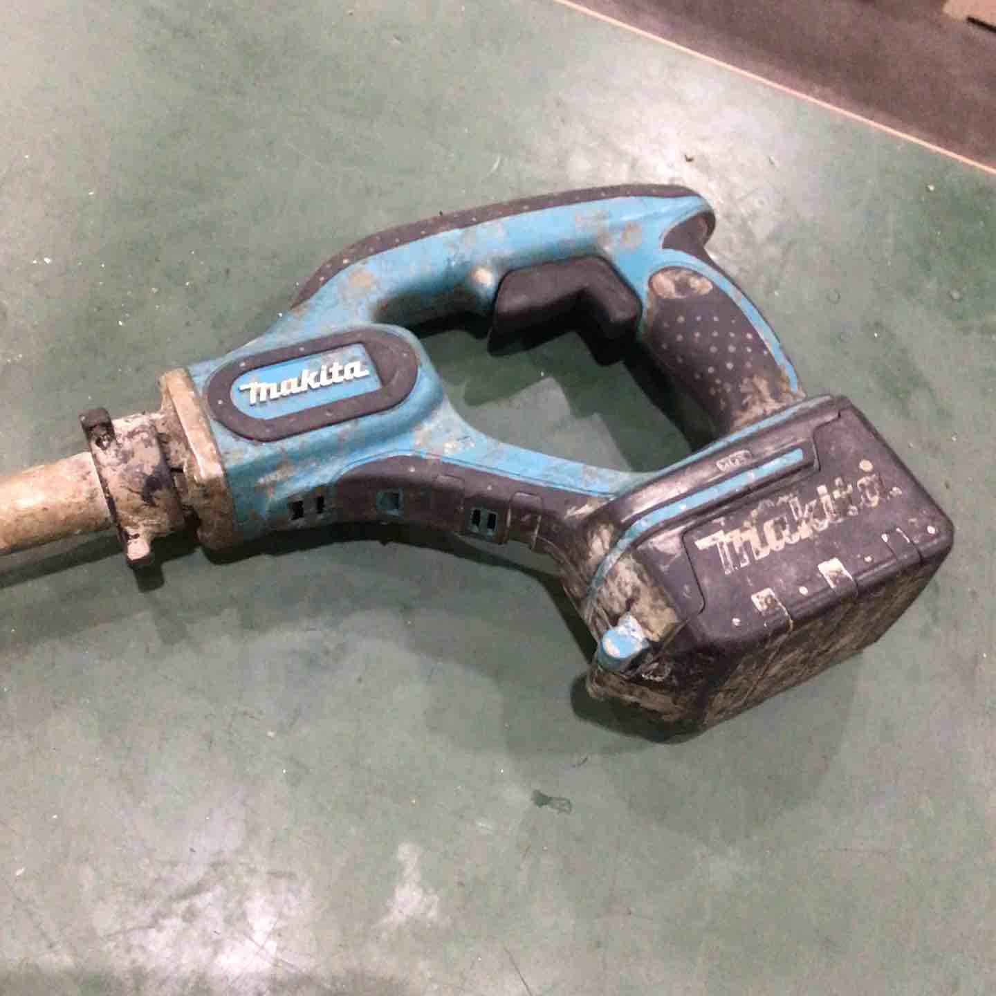 マキタ makita コンクリートバイブレータ VR340DRFX 川口店