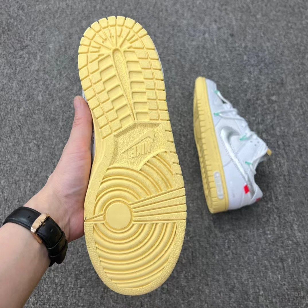 オフホワイト × ナイキ ダンク ロー 1 OF 50  