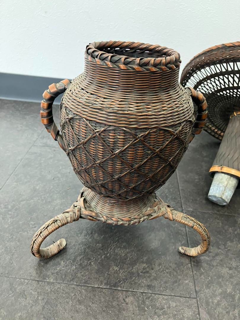 taka！古美術 生花 竹籠 花籠 唐物 花器　三足　古道具　籐 古美術 生花 竹籠 花籠 唐物 花器 三足 古道具 籐 【公式通販】