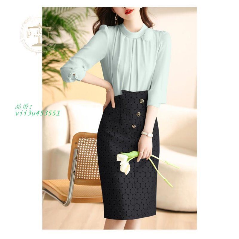 タイトスカート