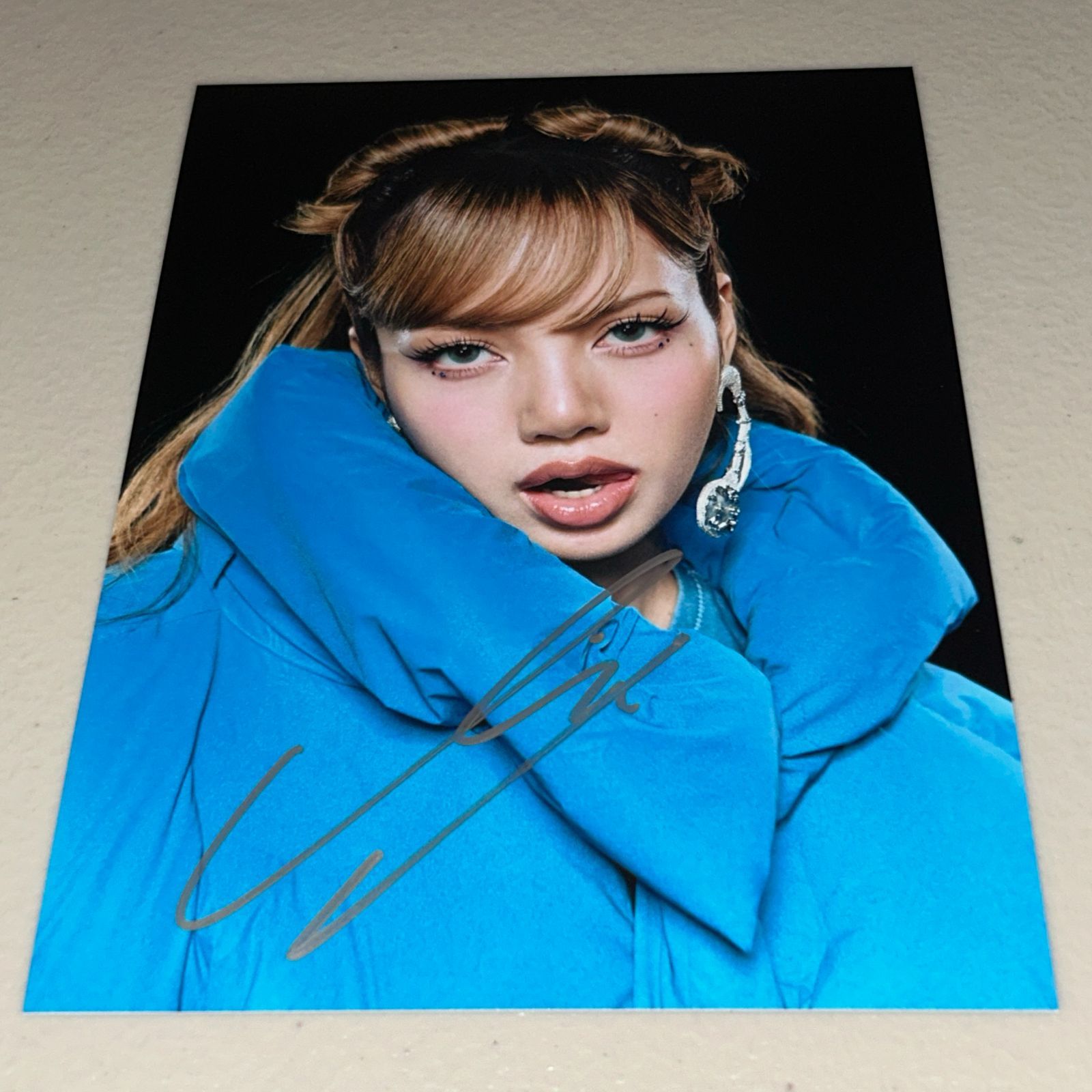 BLACKPINK 直筆サイン「JUMP」スチール写真(2Lサイズ) BLACKPINK 直筆サイン「JUMP」スチール写真(2Lサイズ) - メルカリ