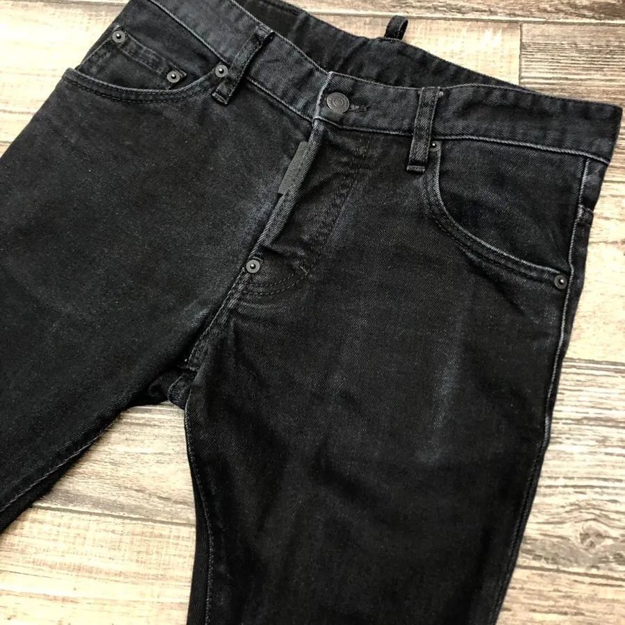DSQUARED2 スキニーデニム 24-7STAR S74LB0220 DSQUARED2 24-7STAR スキニーデニム ブラック