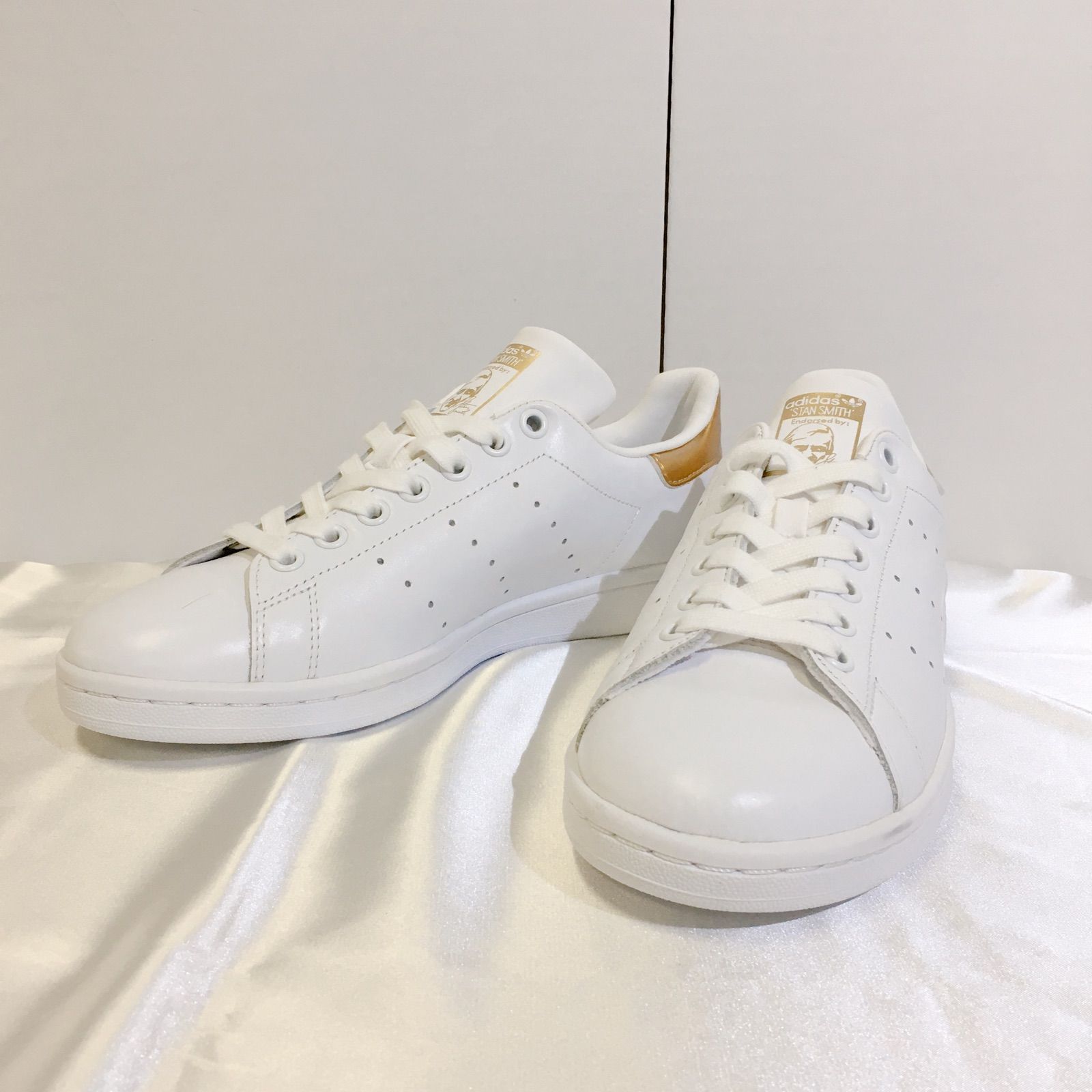 未使用品】 ADIDAS ORIGINALS SUPERSTAR 白金 アディダス スーパー