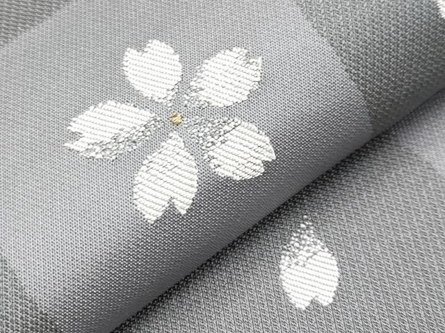 平和屋本店■極上　西陣　服部織物謹製　六通柄袋帯　市松舞桜文　金糸　逸品　CYAA2537s5 平和屋本店□極上 西陣 服部織物謹製 六通柄袋帯 市松舞桜文 金糸 逸品