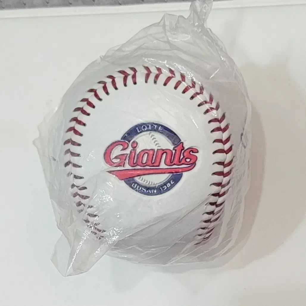 李大浩（イ・デホ） IN サインボール - メルカリ